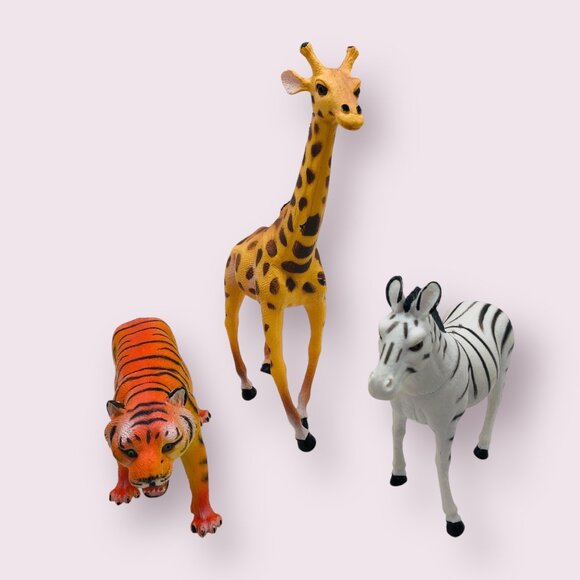 Lot of 5 Rubber Zoo Animals Lion Tiger Giraffe Zebra Elephant Homeschool - Picture 3 of 6